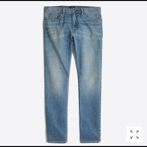 JCrew Sutton light blue jeans 33x30